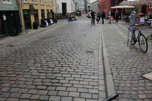 abgeflachtes-altstadtpflaster-in-kopenhagen.jpg