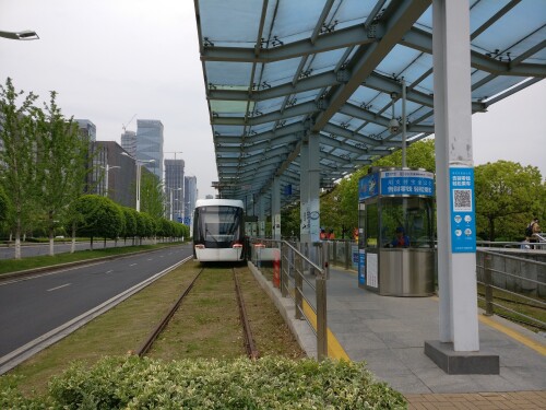 akku-strassenbahn-in-nanjing.jpg