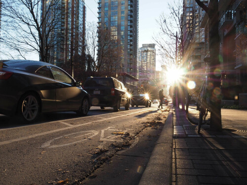 buffered-bike-lane-vancouver.jpg