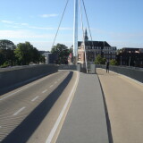 fussganger-und-fahrradbrucke-in-odense-4