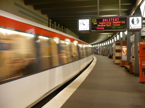 hochbahn-hamburg.jpg