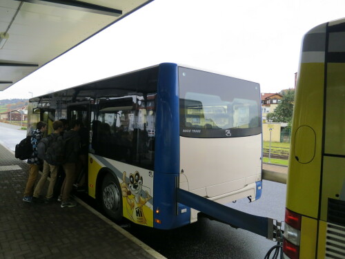 bus-anhanger-im-schulerverkehr.jpg