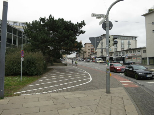 kein-gehwegparken-durch-markierung.jpg