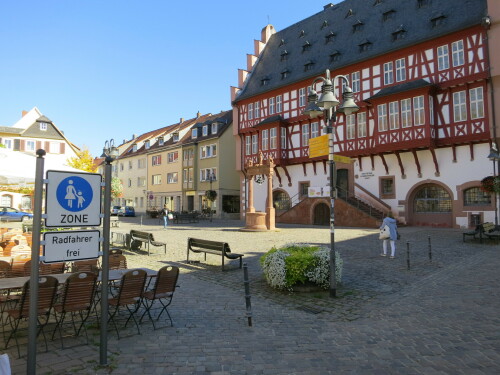 schild-fussgangerzone-radfahrer-frei.jpg