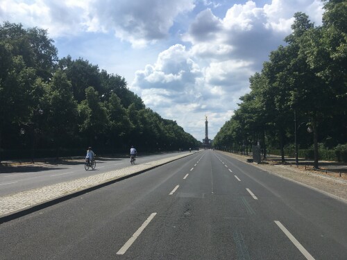 berlin-strasse-17-juni.jpg