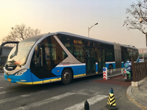 china-bus.jpg