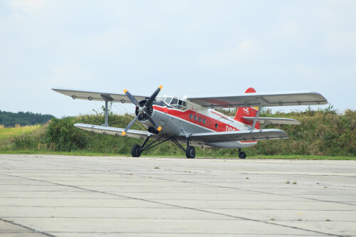 historisches-flugzeug-flugtage-bautzen.jpg