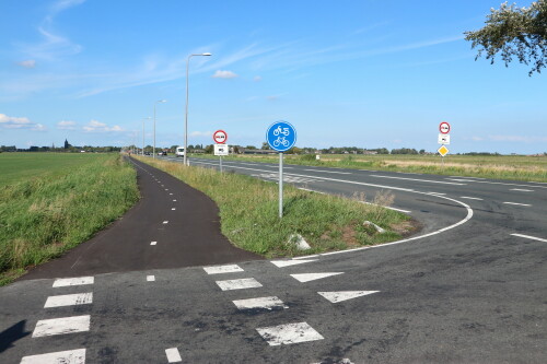 niederlande-kombinierter-bromfiets-fietspad.jpg