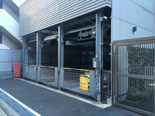 parkhaus-japan.jpg