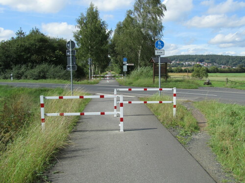umlaufsperre-am-milseburgradweg-2011.jpg