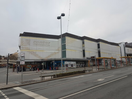 der-zentralkauf-und-busbahnhof-in-hof-vor-dem-umbau.jpg