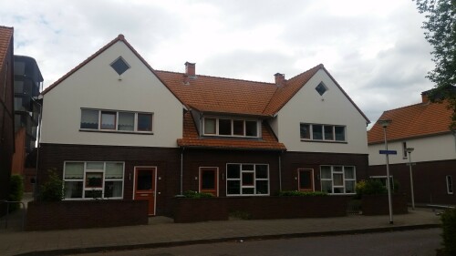 ein-wohngebaude-in-enschede-roombeek-nl.jpg