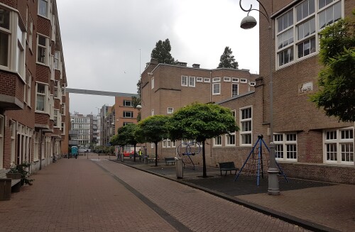 urbaner-spielplatz-in-amsterdam.jpg