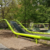 rutschmembran-auf-dem-spielplatz-schulberg-in-wiesbaden