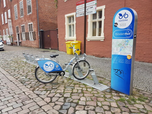 bikesharing-station-von-potsdamrad-nextbike-im-hollandischen-viertel-detailansicht.jpg