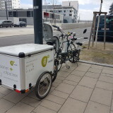 lastenanhanger-fur-das-fahrrad-in-der-wiener-seestadt-aspern