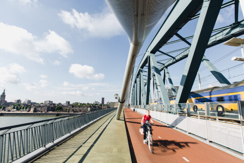 rijnwaalpad-radschnellweg-arnhem-nijmegen.jpg