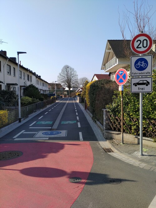 fahrradstrasse-mit-tempo-20.jpg