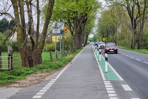 radweg-ausserorts.jpg