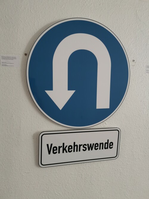 Verkehrswende-schild-kunst.jpg