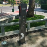 Duesseldorf-Mobilitaetsstation-stadttor-reparaturstation