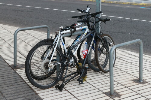 bike parking - stolen wheel