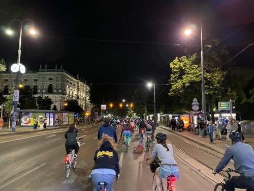 09_Wien_Guertel_NightRide.jpeg