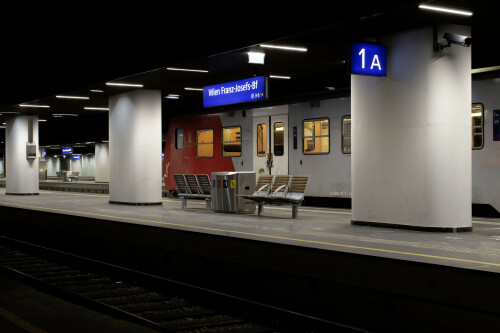 Vienna-Austria-29.07.2023-10.11-pm---Franz-Josefs-Bahnhof.jpeg