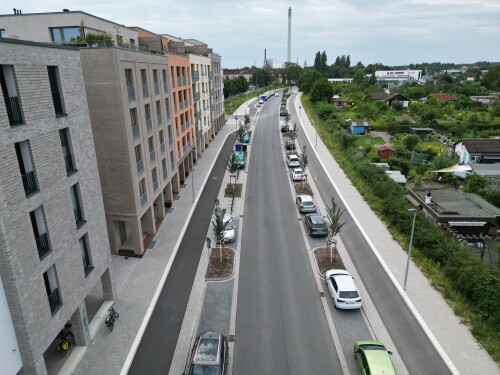 Neu-gebaute-Mitgaustrase-im-Nordlichen-Ringgebiet-in-Braunschweig-1.-BA.jpeg